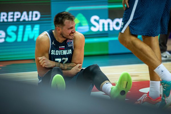 Thực sự không thể giúp đỡ! Doncic ghi được 73 điểm trong hai trận đấu, Slovenia đã chịu hai thất bại