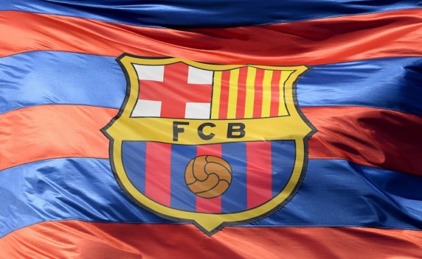 Quan chức Barcelona: Kể từ đầu mùa xuân năm 2021, Giám đốc truyền thông Alex Santos đã rời văn phòng