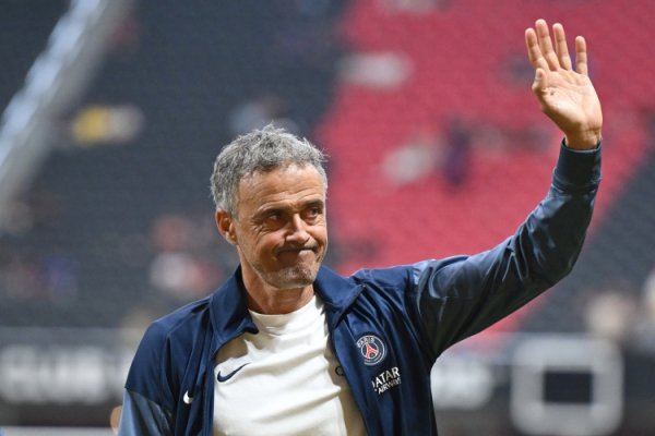 Thế giới: Enrique đã nghiên cứu kỹ Barcelona và Paris đã được anh ta đào tạo để trở thành một cỗ máy