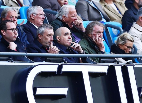 Bài viết: Manchester United lên kế hoạch sắp xếp các trận giao hữu giữa mùa giải, có thể ở Saudi Ara